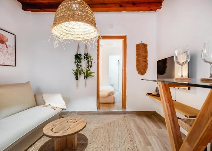 Touch My Heart Malaga City Center Apartment By Namaste Elite