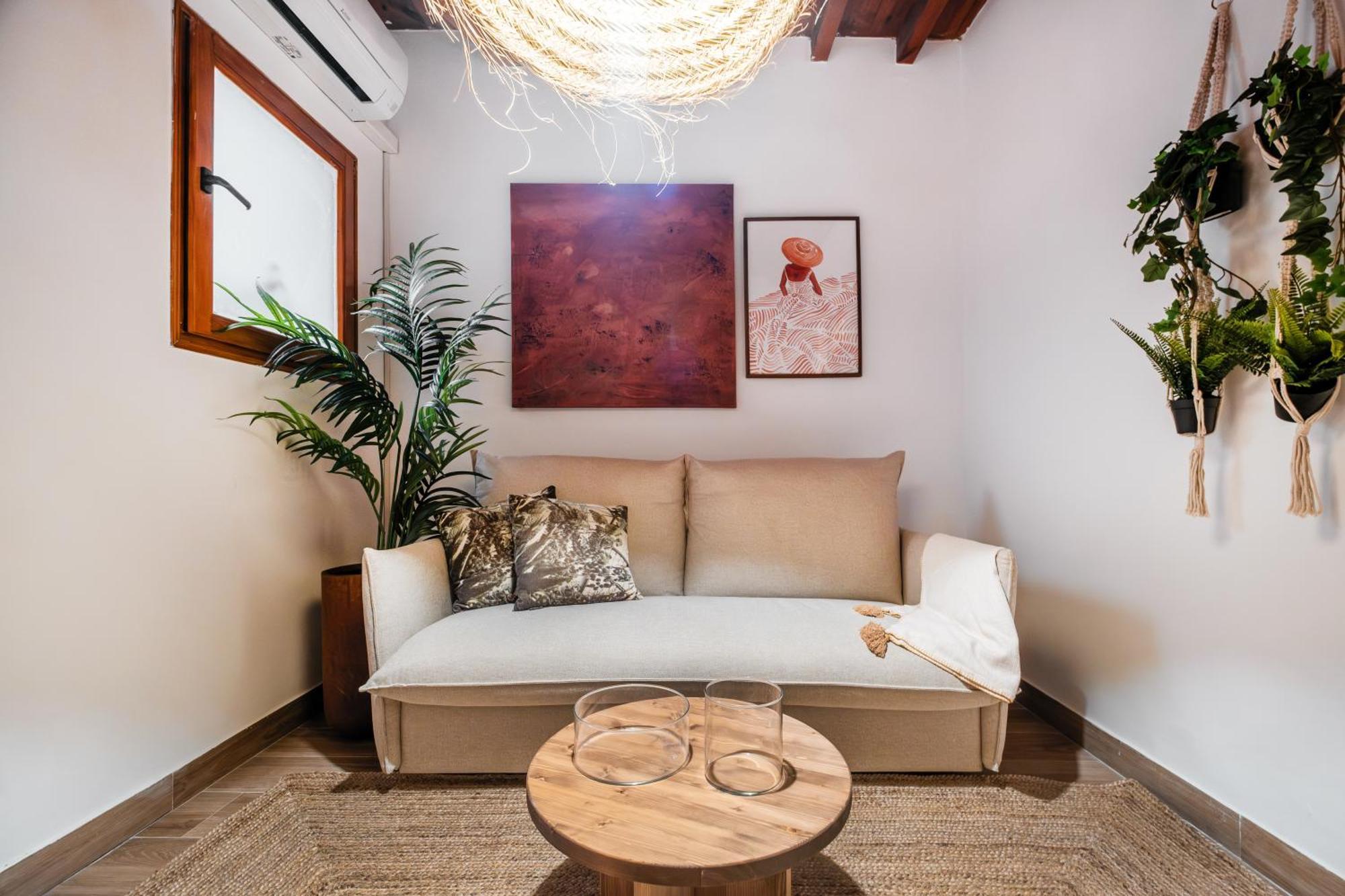 Apartment Touch My Heart Center By Namaste Elite
